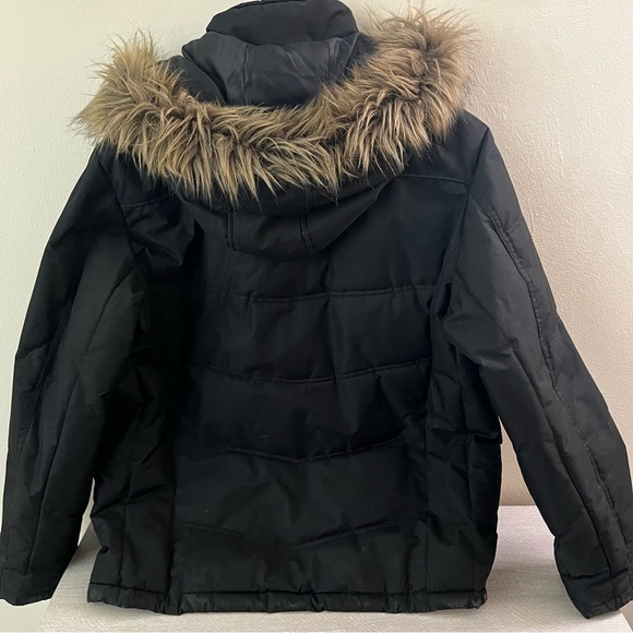 Puffer Jacket - Picture 6 of 7